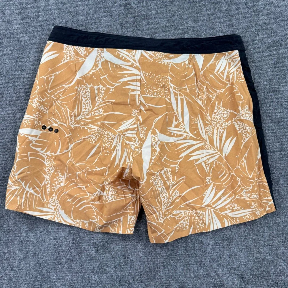 Vuori Board Shorts 34 Ochre Tropical Floral‎ Performance Swim Trunks Men's